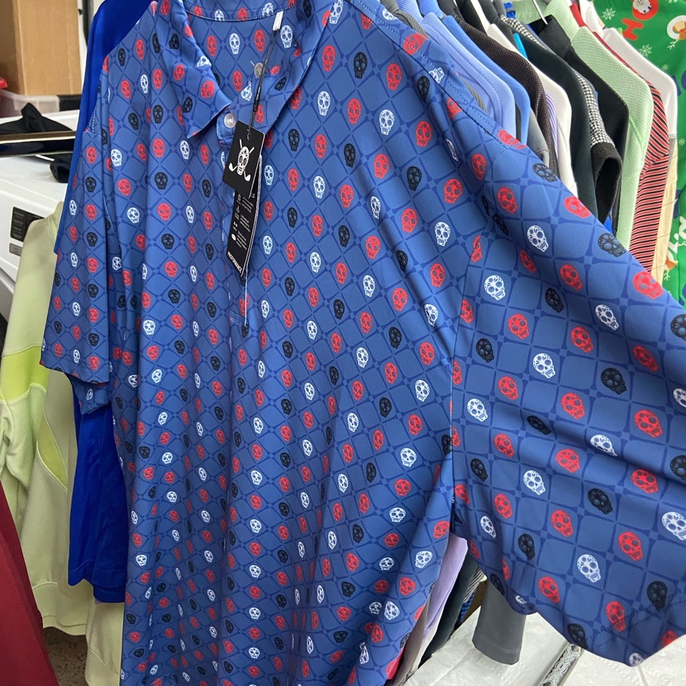 Chuco GOLF shirt.